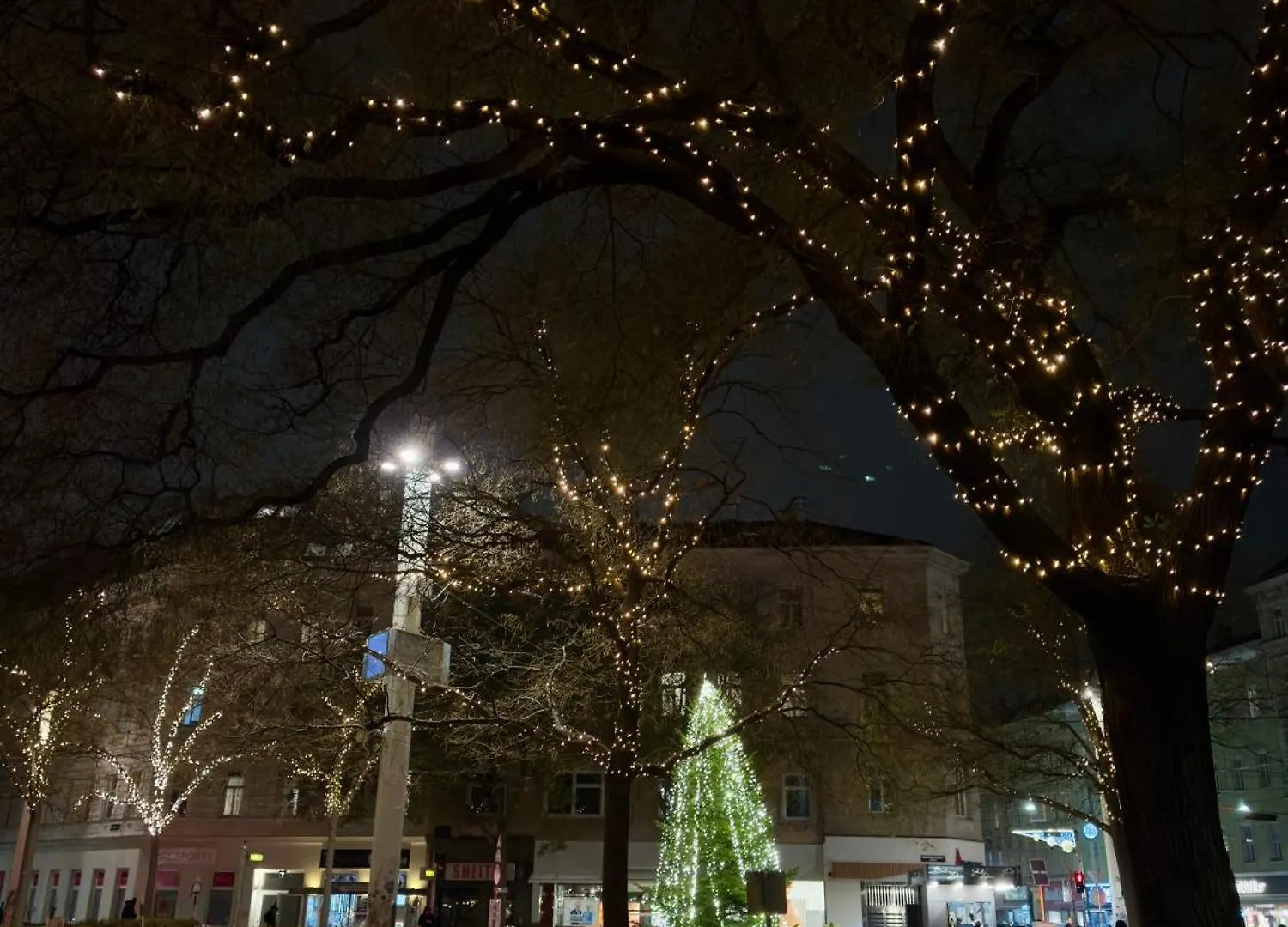 Cozy Apartment In The Heart Of Vienna - Next To Augarten!!